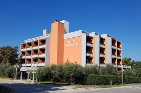 Pročitajte više o članku HOTEL ALBAMARIS****, BIOGRAD NA MORU