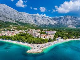 Pročitajte više o članku HOTEL HORIZONT****, BAŠKA VODA
