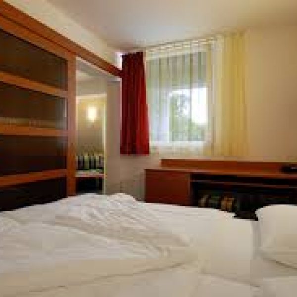hotel agava sobe božava
