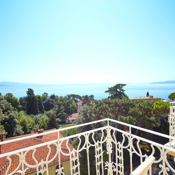 hotel bristol pogled